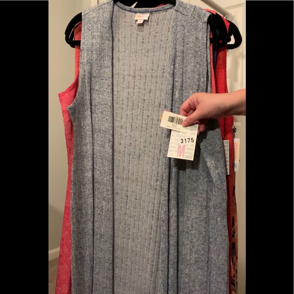 New Lularoe Medium Joy